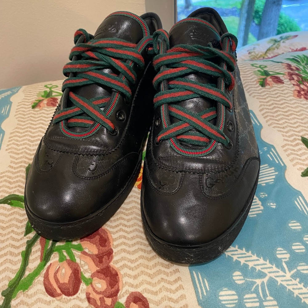 Gucci shoes